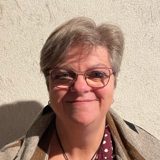 Portrait de Valérie MIMEUR